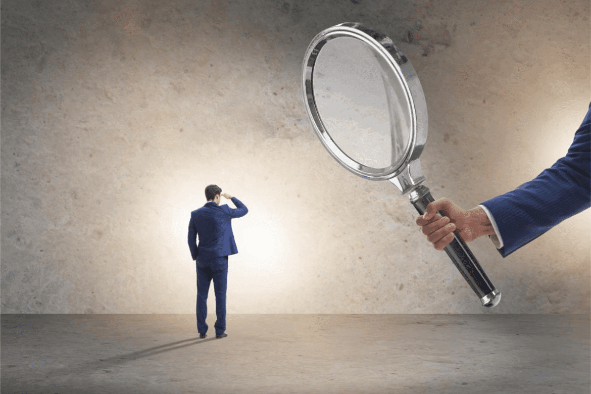 The One Shift That Turns Micromanagers Into Great Leaders
